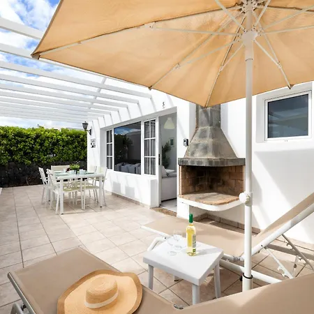 Casa La Geria - 3 By Escape פוארטו דל כרמן