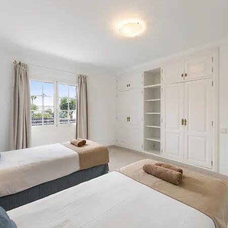 Feriehus Casa La Geria - 3 By Escape *